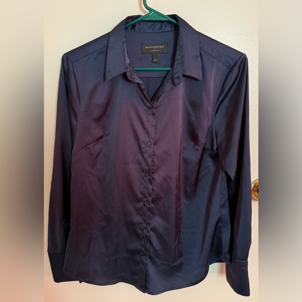 Banana Republic Men's Dark Navy Dress Shirt